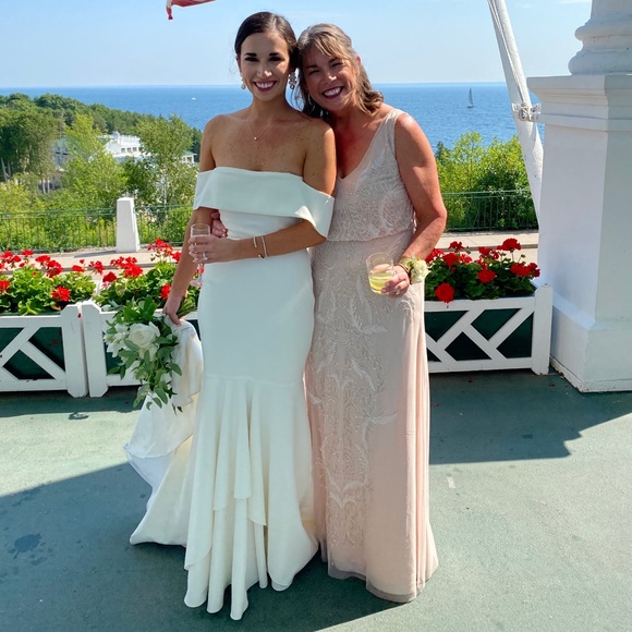 SARAH SEVEN WEDDING DRESS - Picture 7 of 7